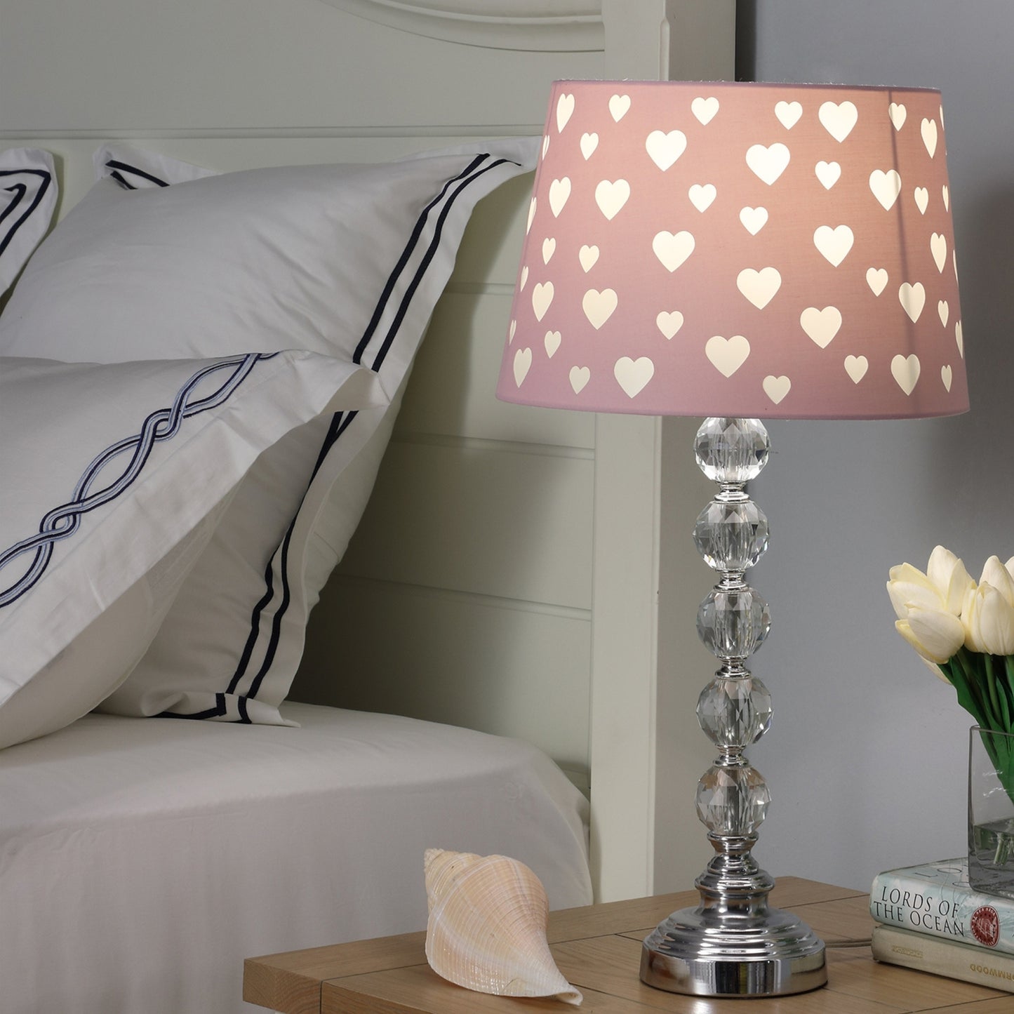 22-Inch Orb Table Lamp with Metal Stacked Orbs and Heart-Shaped Shade, E26, UL Listed, Pink / White