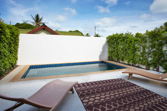 2' x 3' Rectangular Throw Rug, Polypropylene, Indoor/Outdoor, Geometric Textured High-Low, Purple