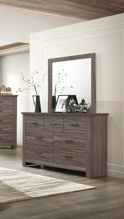 Elegant Wooden Dresser with Ample Storage for Stylish Bedrooms
