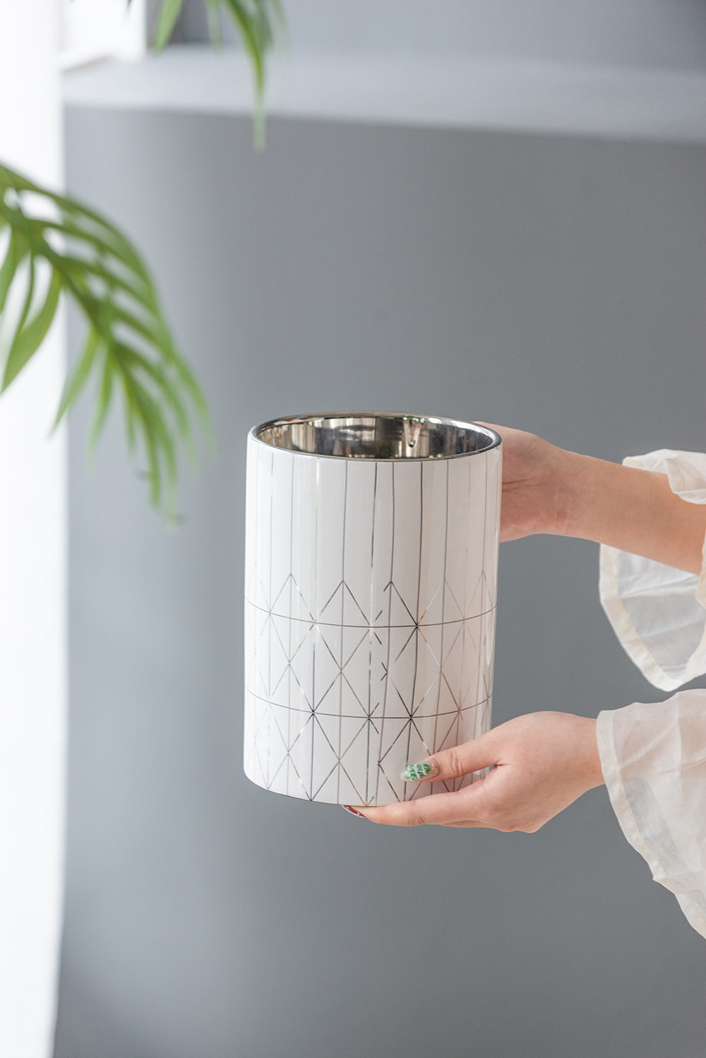 Tall Ceramic Geometric Planter, 6.3 x 6.3 x 8.7 in, Indoor Tabletop Plant Pot, 3.1 lb, White and Silver