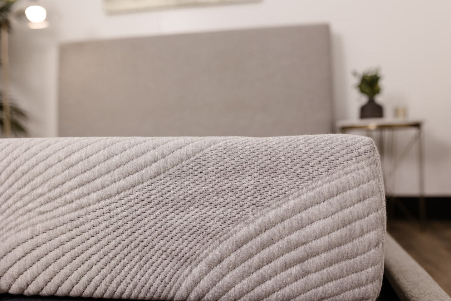 Omne Sleep Comfort Series 10-Inch Twin Medium Gel Memory Foam Mattress for Ultimate Relaxation