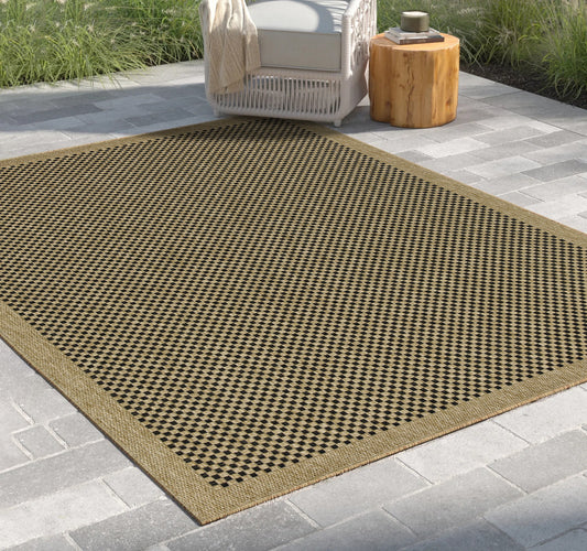 2 ft 7 in x 7 ft 3 in Indoor/Outdoor Area Rug - Polypropylene, Stain-Resistant, Easy Clean Natural & Black