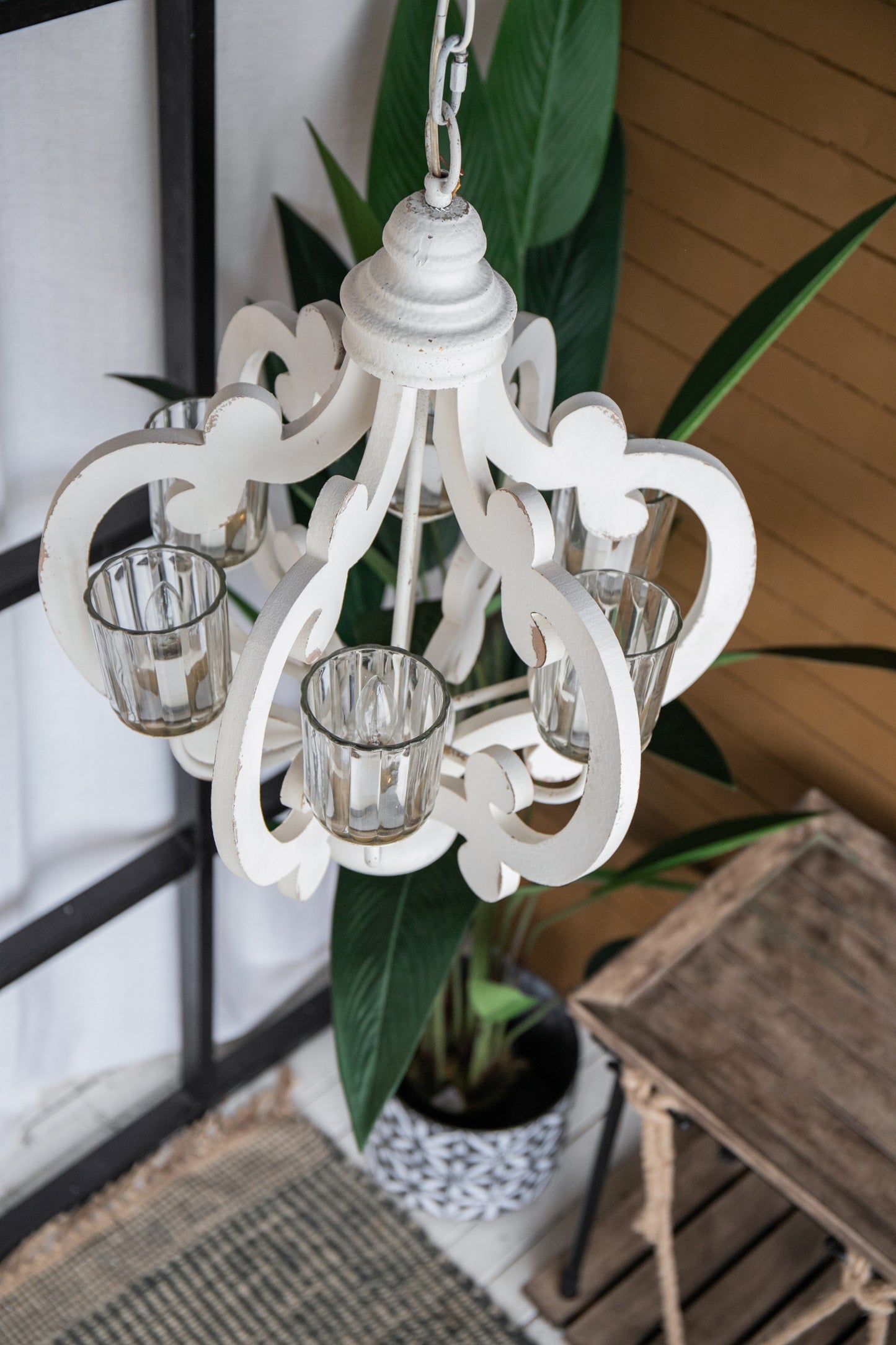 Farmhouse 6-Light Wood Chandelier Pendant with Adjustable Chain for Dining Room and Entryway Cream Finish