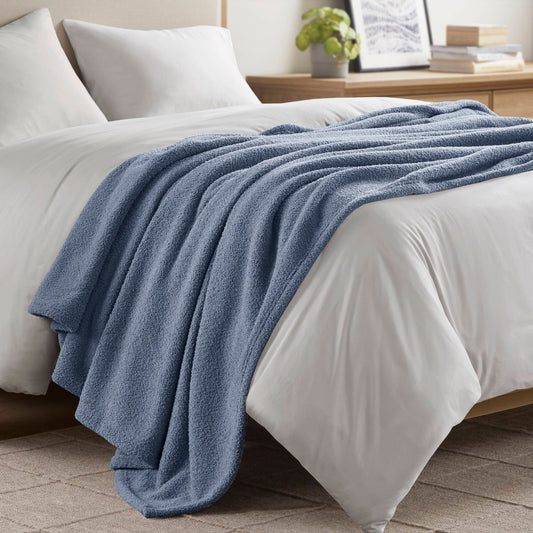 Twin-Size FeatherSoft Polyester Blanket, 66x90, All-Season, Machine Washable, OEKO-TEX, Navy Blue