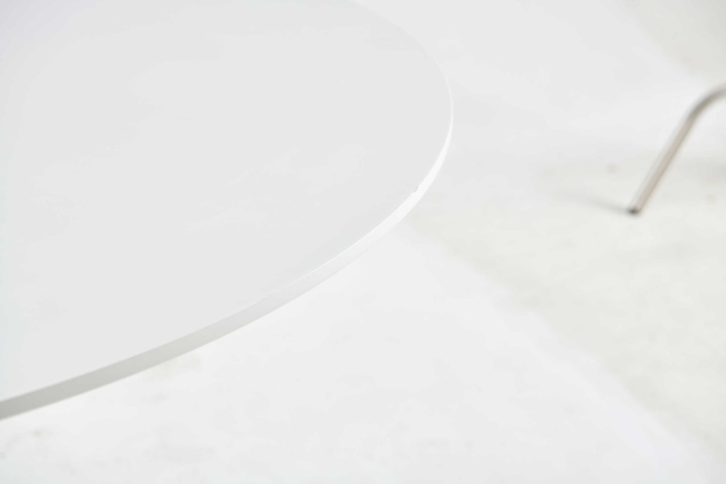 Round Mid Century Table 42Inch Pedestal 4 To 6 MDF White