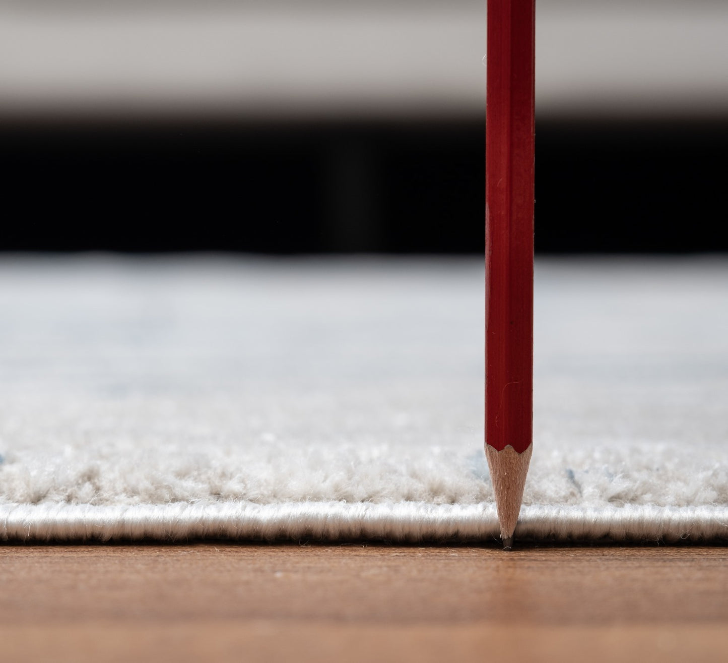 7 ft 10 in x 10 ft 3 in Contemporary Area Rug, 100% Polyester, Stain-Resistant, High-Traffic, Ivory