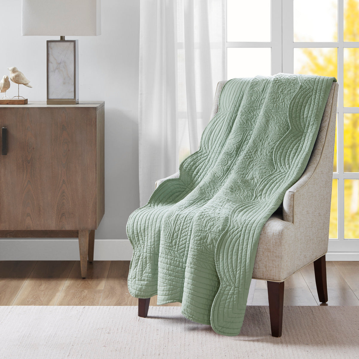 Oversized Quilted Throw with Scalloped Edges - 60x72, Microfiber, Cotton Filling - Sofa Decor Seafoam