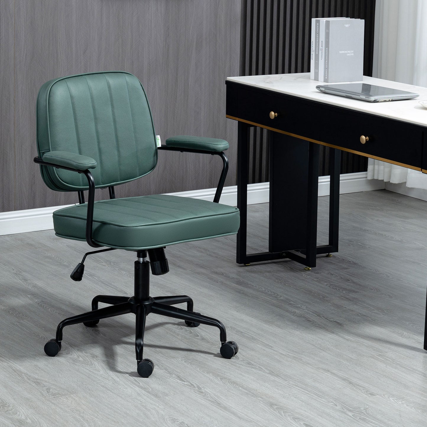 Adjustable Green Home Office Chair with Tilt Function and Lumbar Support