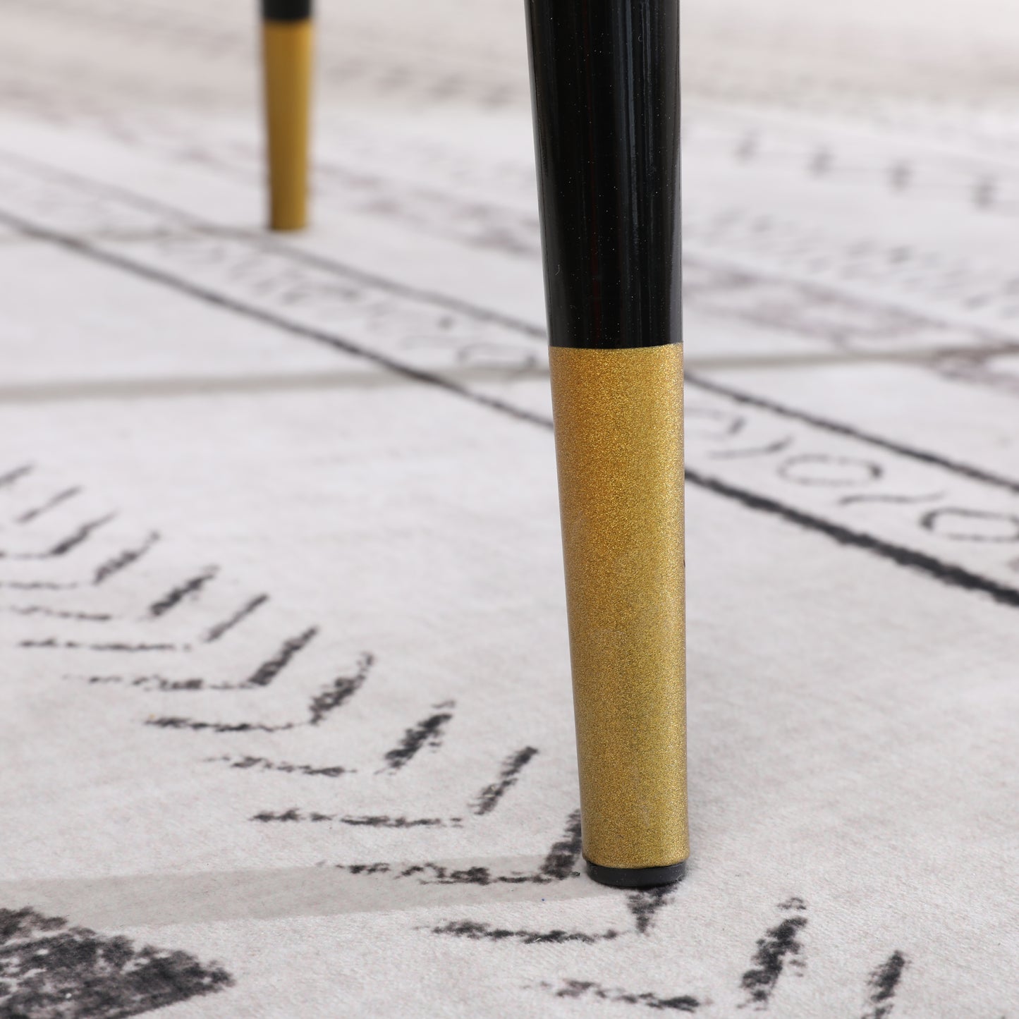 Contemporary 5-Piece Dining Set Round Table 4 Chairs White