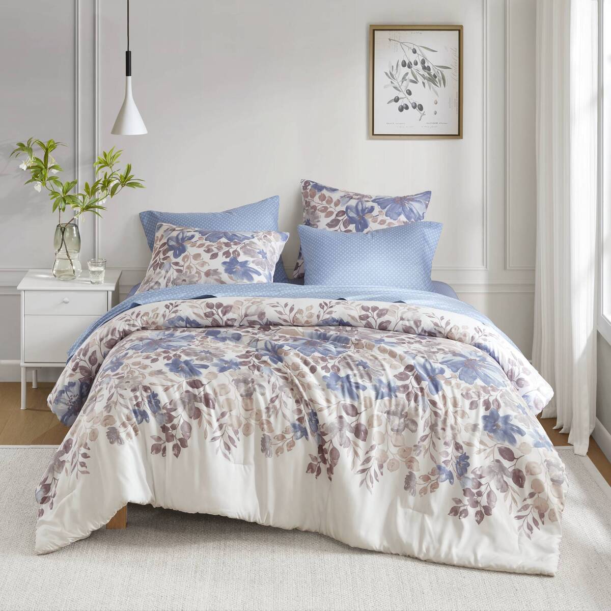 Twin Floral Comforter Set with Sheets - Watercolor Floral Microfiber, 86x68, 2 Shams, Fits 16in, Blue