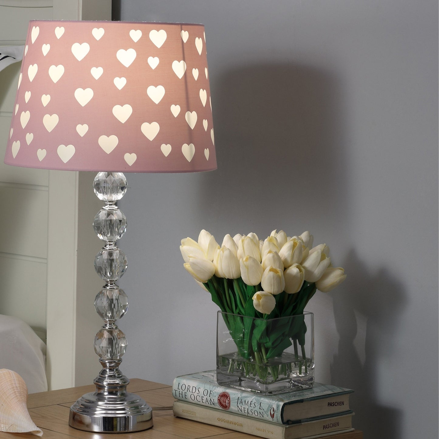 22-Inch Orb Table Lamp with Metal Stacked Orbs and Heart-Shaped Shade, E26, UL Listed, Pink / White