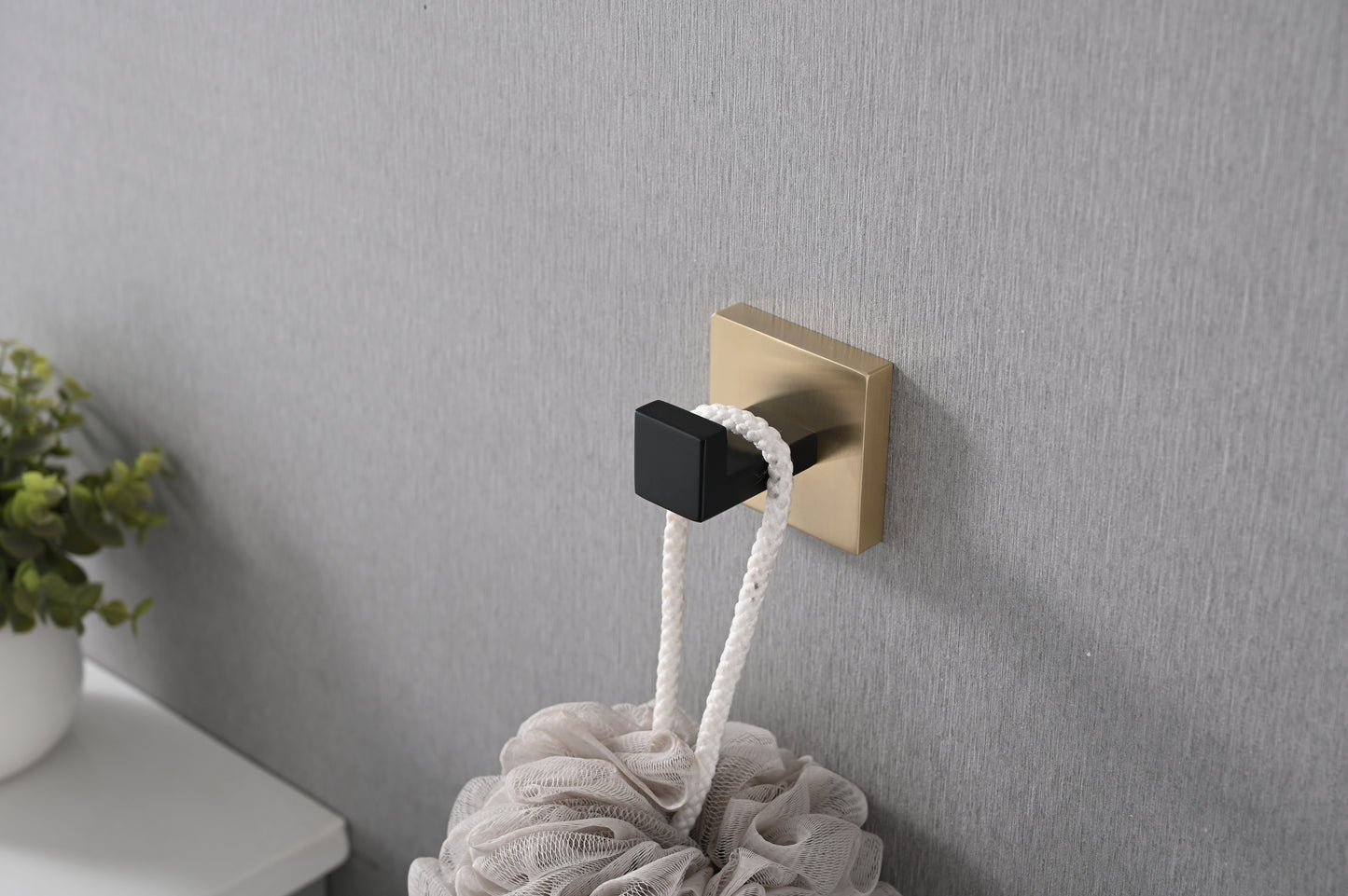 2 Pack Wall-Mounted Stainless Steel Bathroom Towel Hooks/Coat Hooks for Bathroom, Bedroom, Kitchen