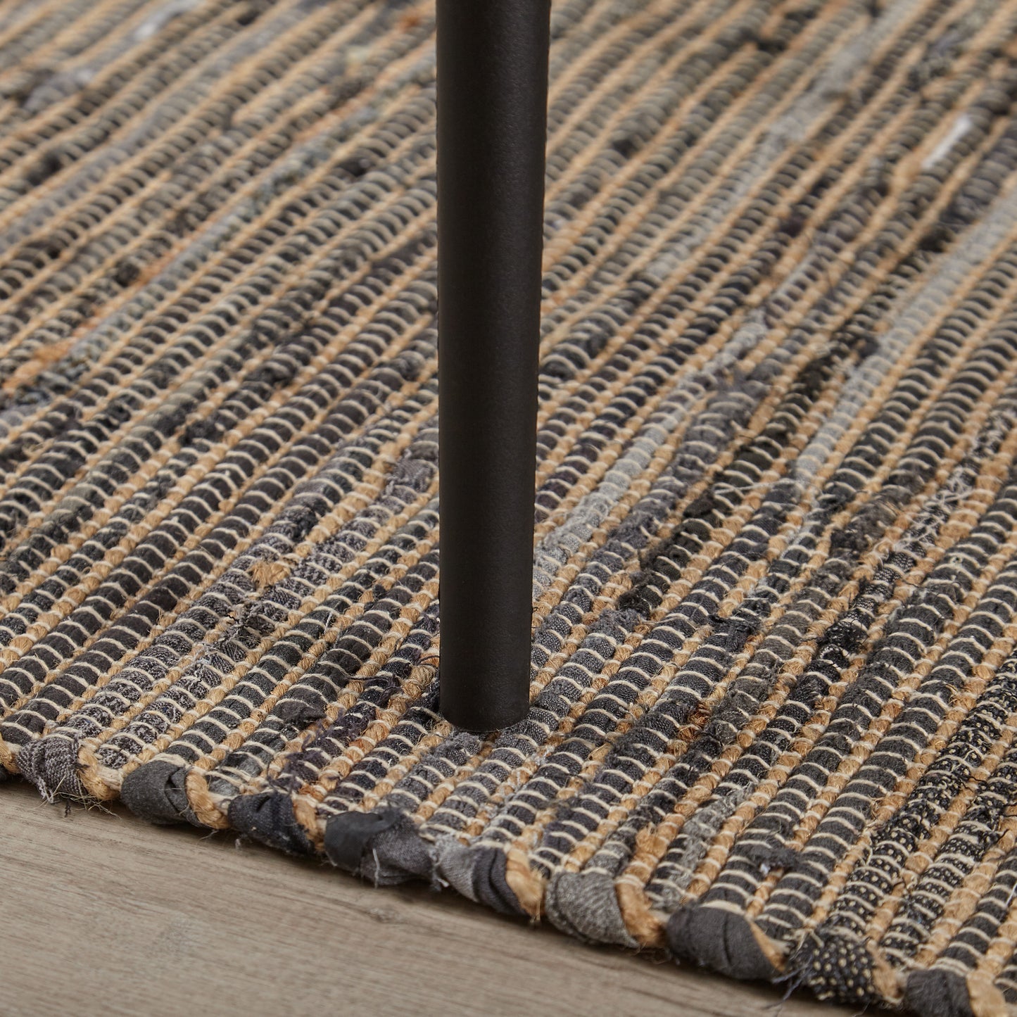 Farmhouse Spindle Back Dining Chairs, Set of 2, Polypropylene Chairs for Dining Room, Easy-Clean, Black