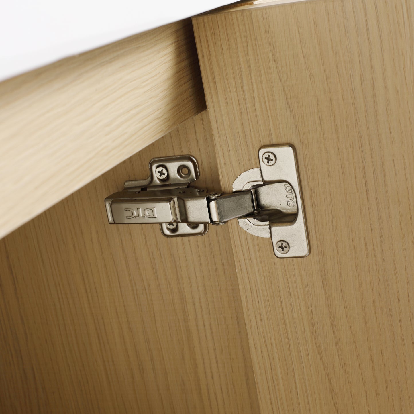 Modern 48" Freestanding Oak Bathroom Vanity with White Resin Sink & Soft-Close Doors