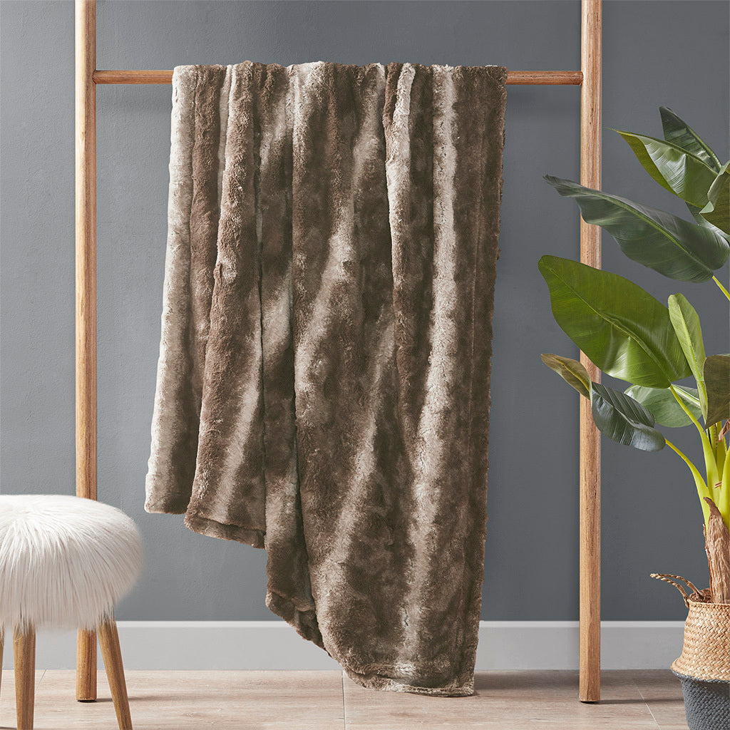 Oversized Faux Fur Throw 60x70 in, 100% Polyester, Faux Fur Face with Mink Reverse, Machine Washable, OEKO-TEX Certified Brown