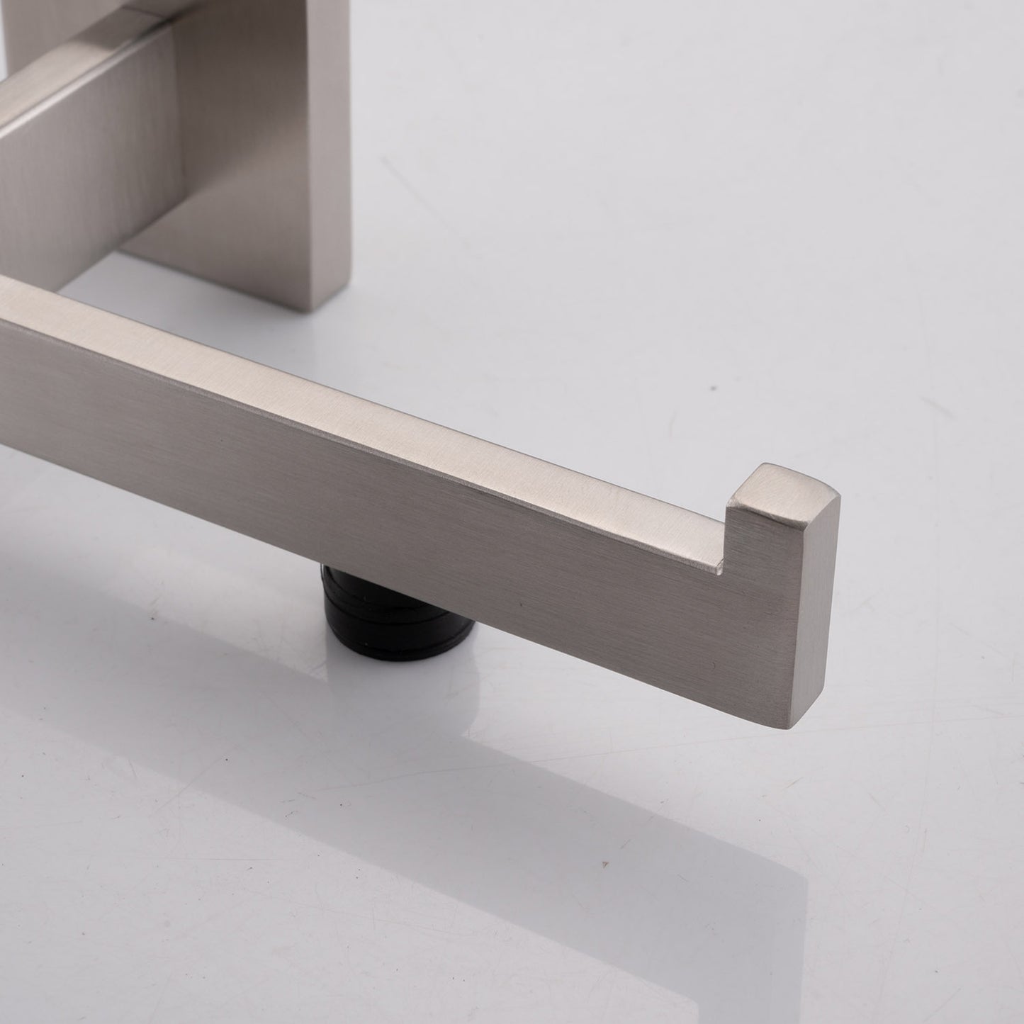 4- Piece Bathroom Hardware Set