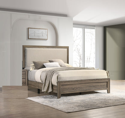 Elegant Grey Fabric Upholstered Queen Size Bed with Tufted Headboard and Nailhead Trim - Stylish Wooden Furniture for Your Bedroom