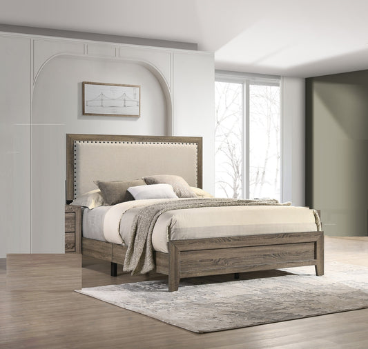 Elegant Grey Fabric Upholstered Queen Size Bed with Tufted Headboard and Nailhead Trim - Stylish Wooden Furniture for Your Bedroom