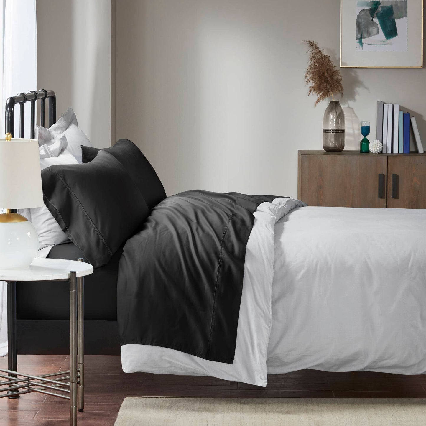 Queen Size Cotton-Blend Sheet Set, Wrinkle-Resistant Sateen, Deep Pocket Fitted, 18-Inch, Black