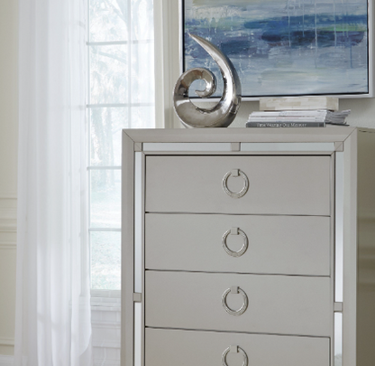 Gemstone Silver Chest by Chloe